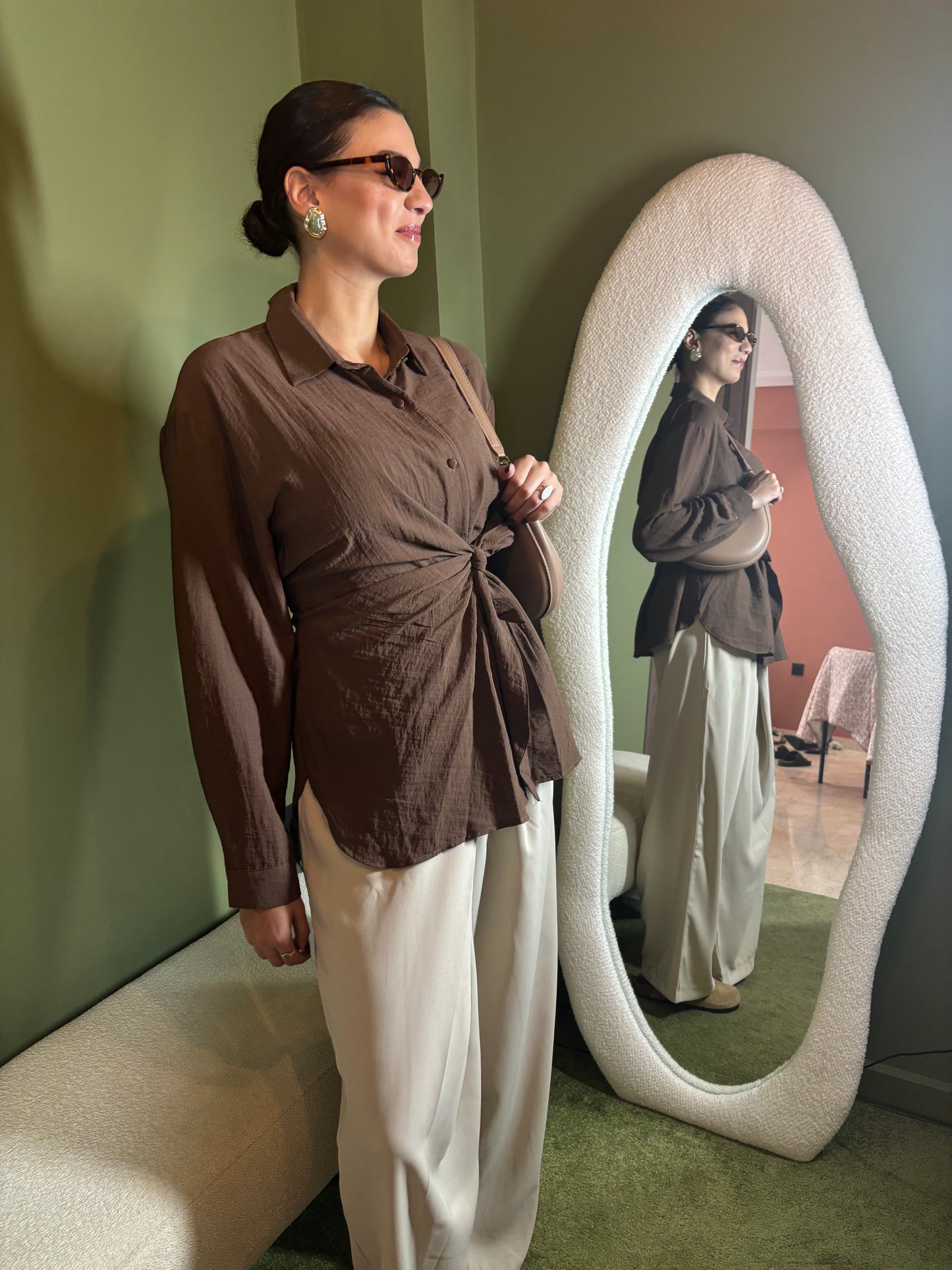 Pantalon large et ceintré à la taille Maya